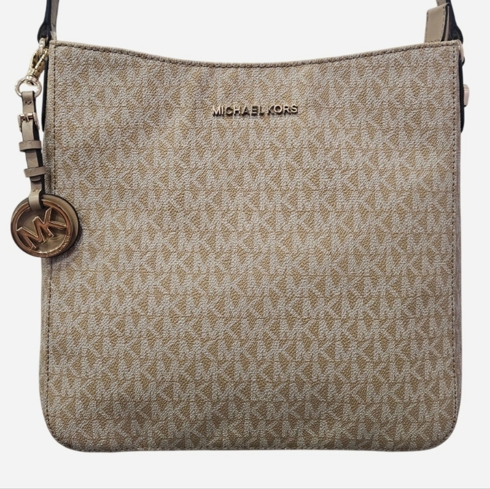 Michael Kors Large Jet Set Travel Messenger Bag with MK Charm